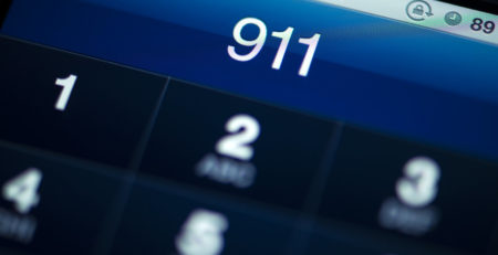 Calling 911 from smart phone